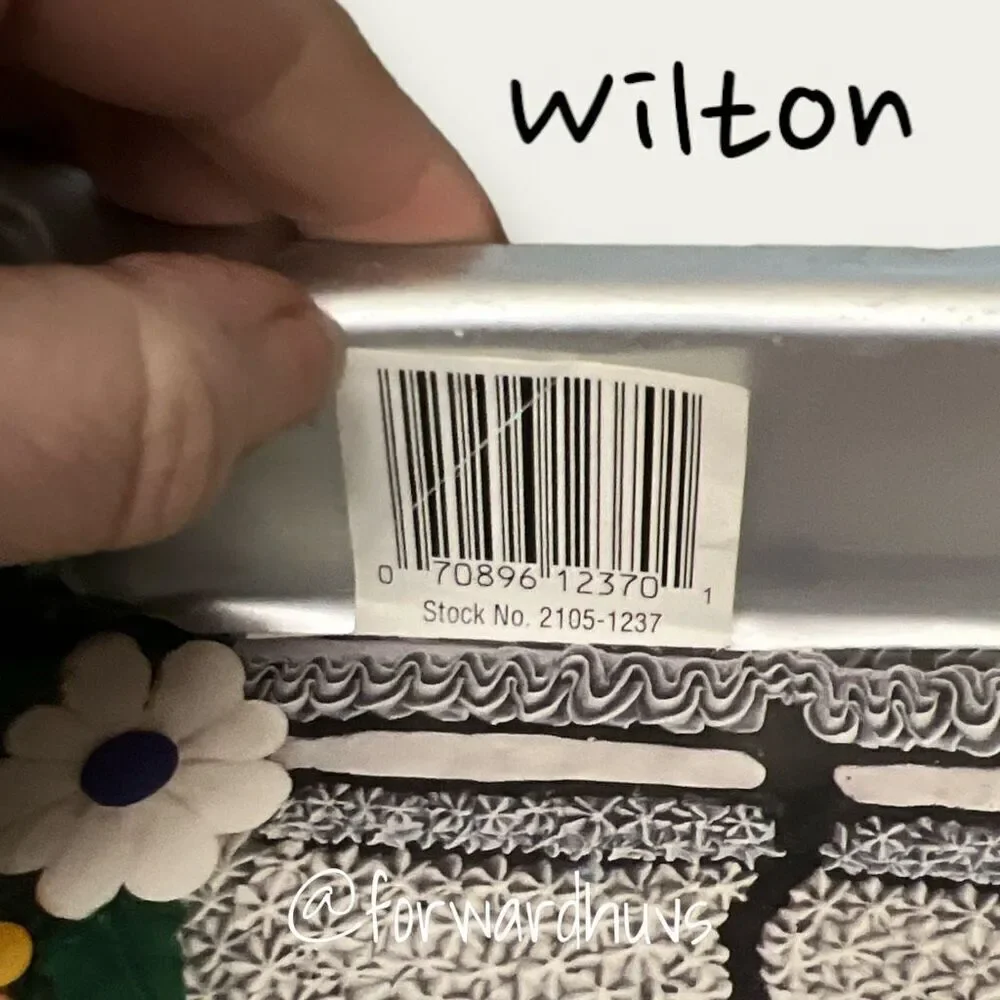 Wilton Over The Hill Cake Pan with Instructions